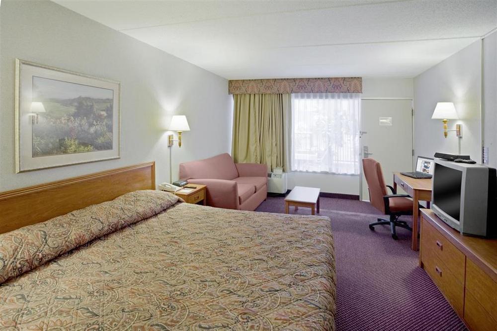 Americas Best Value Inn-Saginaw South Cameră foto